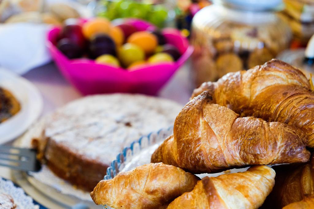 Sweet Life Bed & Breakfast เปสเคียรา เดล การ์ดา ภายนอก รูปภาพ